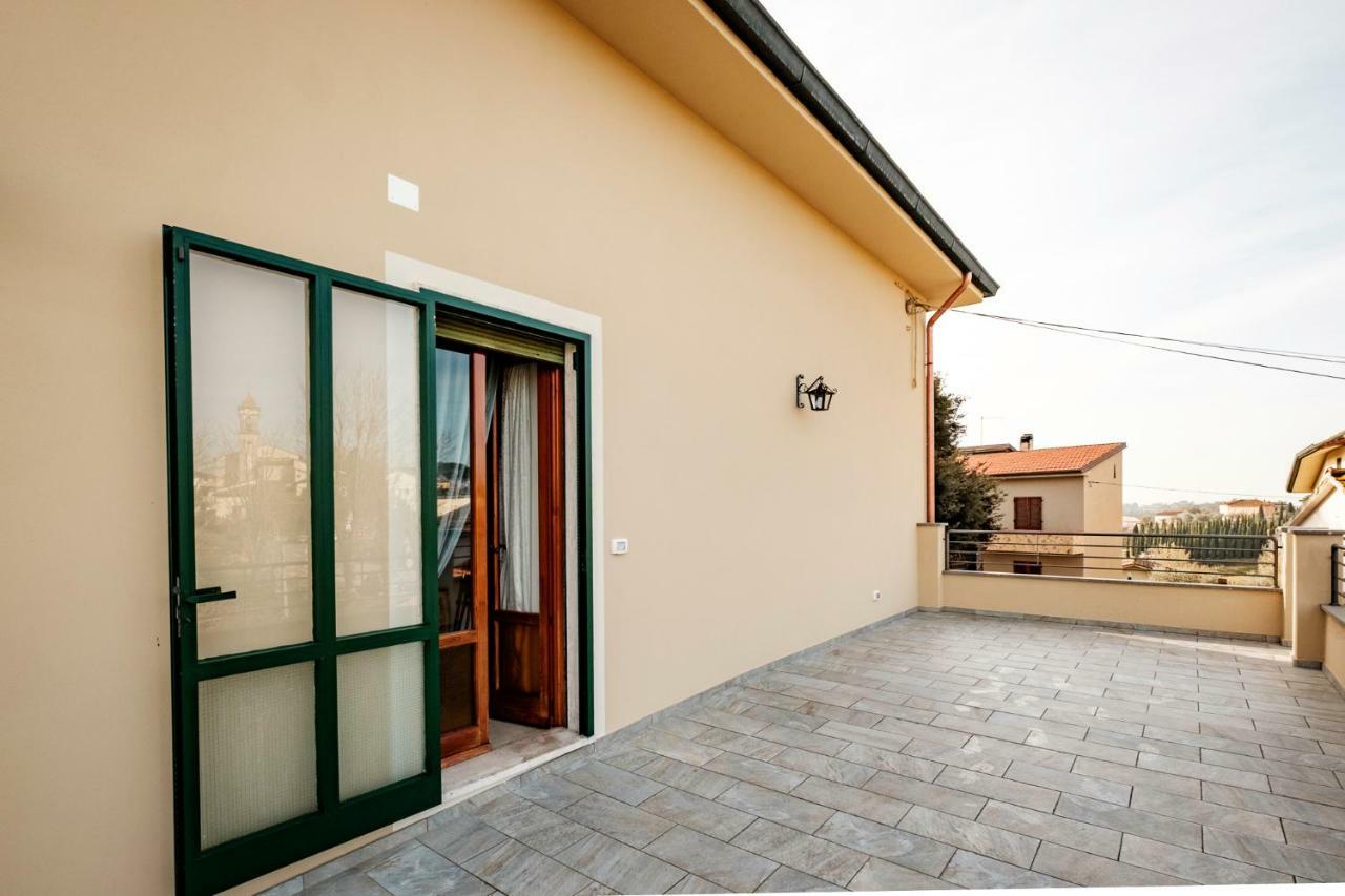 La Terrazza Del Bimbo Fucecchio Exterior foto